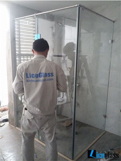 VÁCH TẮM KÍNH CHUNG CƯ CAO CẤP TẠI THĂNG LONG NUMBER ONE