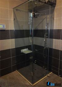 VÁCH TẮM KÍNH NHÀ PHỐ TẠI LÒ ĐÚC - CHỊ PHƯƠNG 