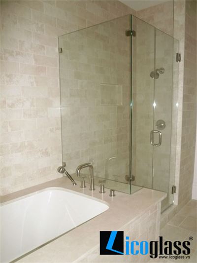 BỒN TẮM KÍNH LCG07
